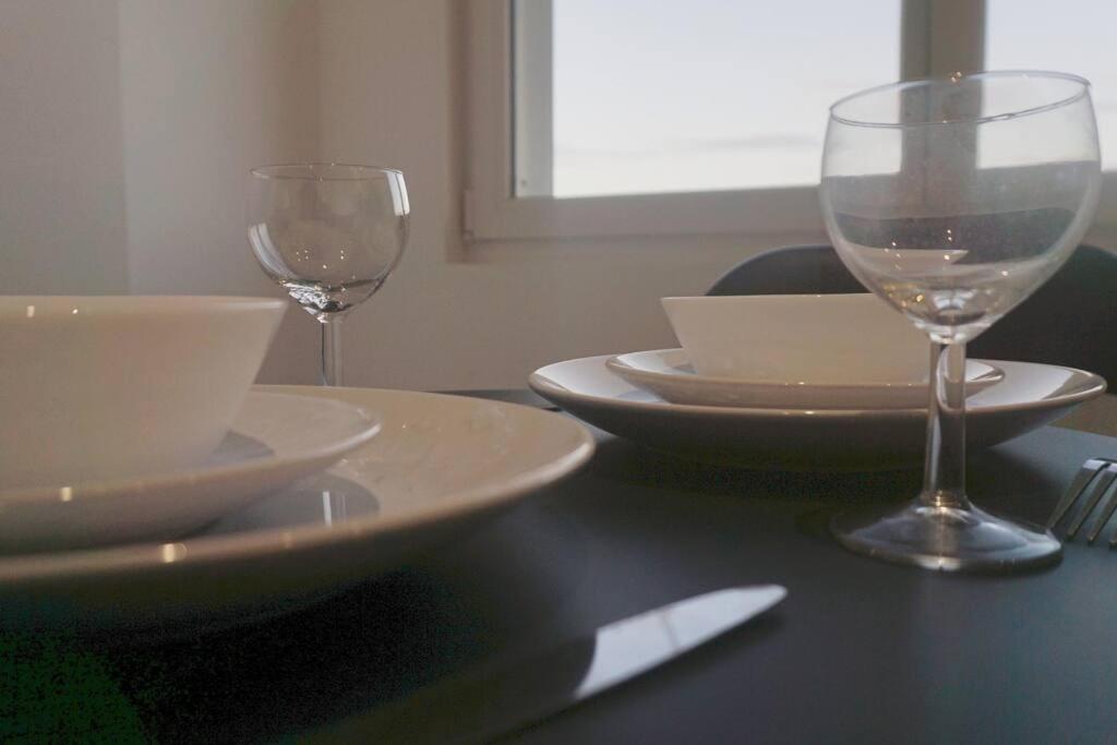 Atypique T1 Duplex - Wifi .Parking .Proche .Gare Apartment Saint-Quentin  Ngoại thất bức ảnh